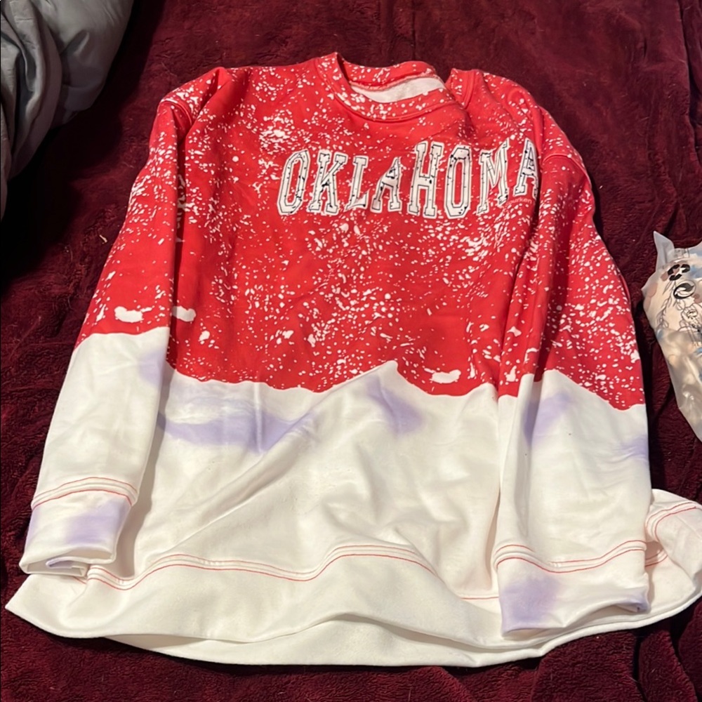 Oklahoma Red and White Sweatshirt